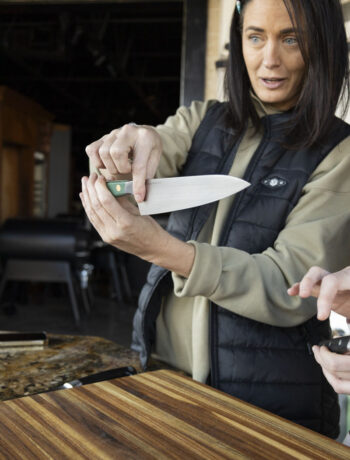 chef's knife pinch grip